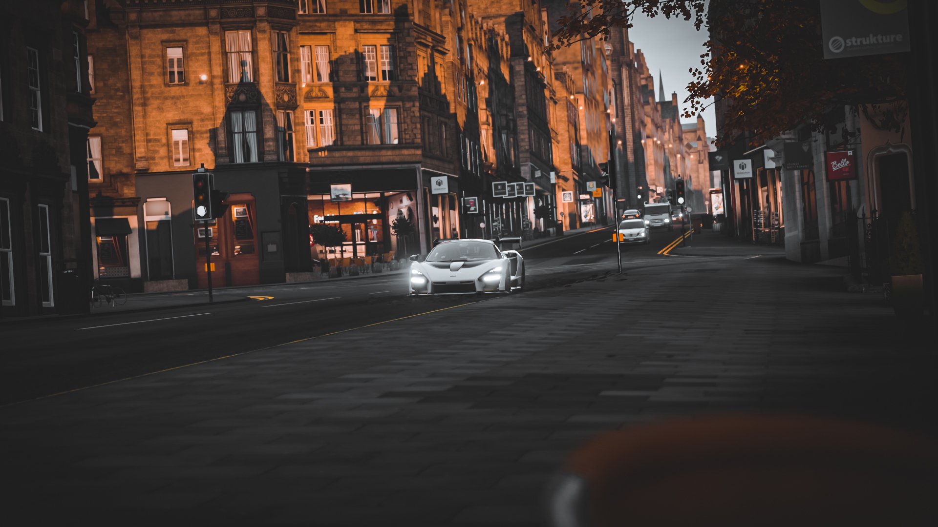 铁卫卢卡库与精密齿轮，一场比赛揭示的现代足球双重奏