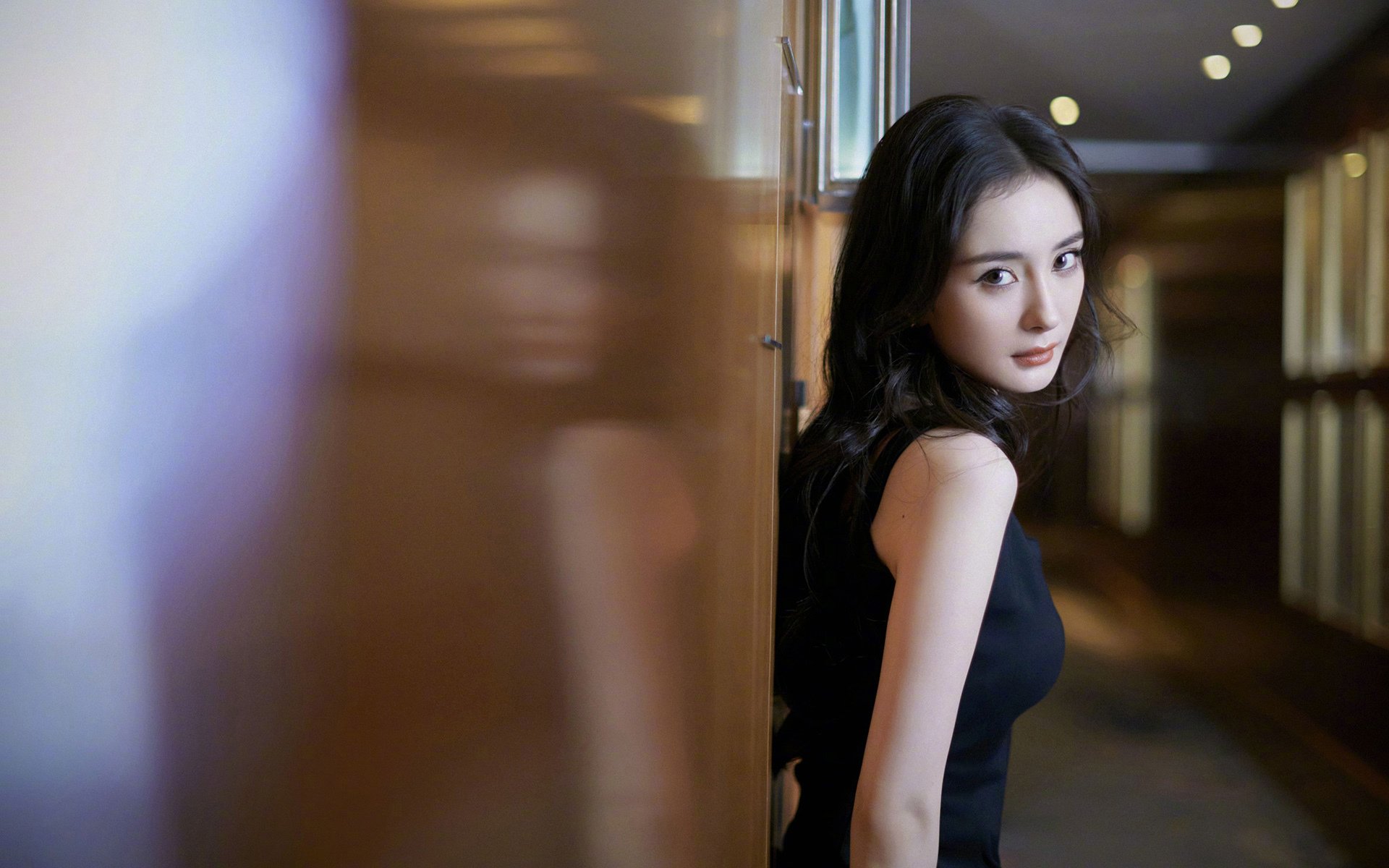 最后的矛与盾，当东契奇打穿邓肯时代的遗产，布克化身黑暗中的追光者