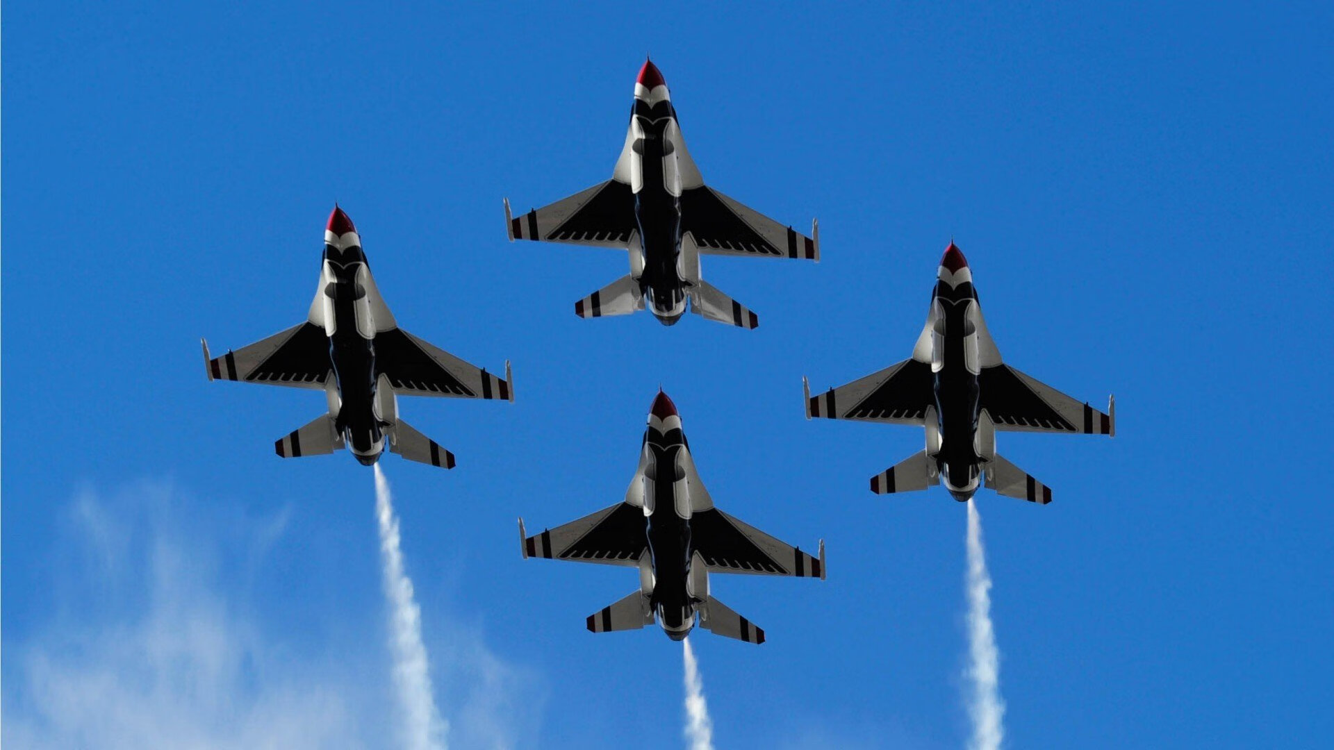 磐石与旗帜，欧冠半决赛之夜，金玟哉如何以脊梁扛起一支球队的梦想